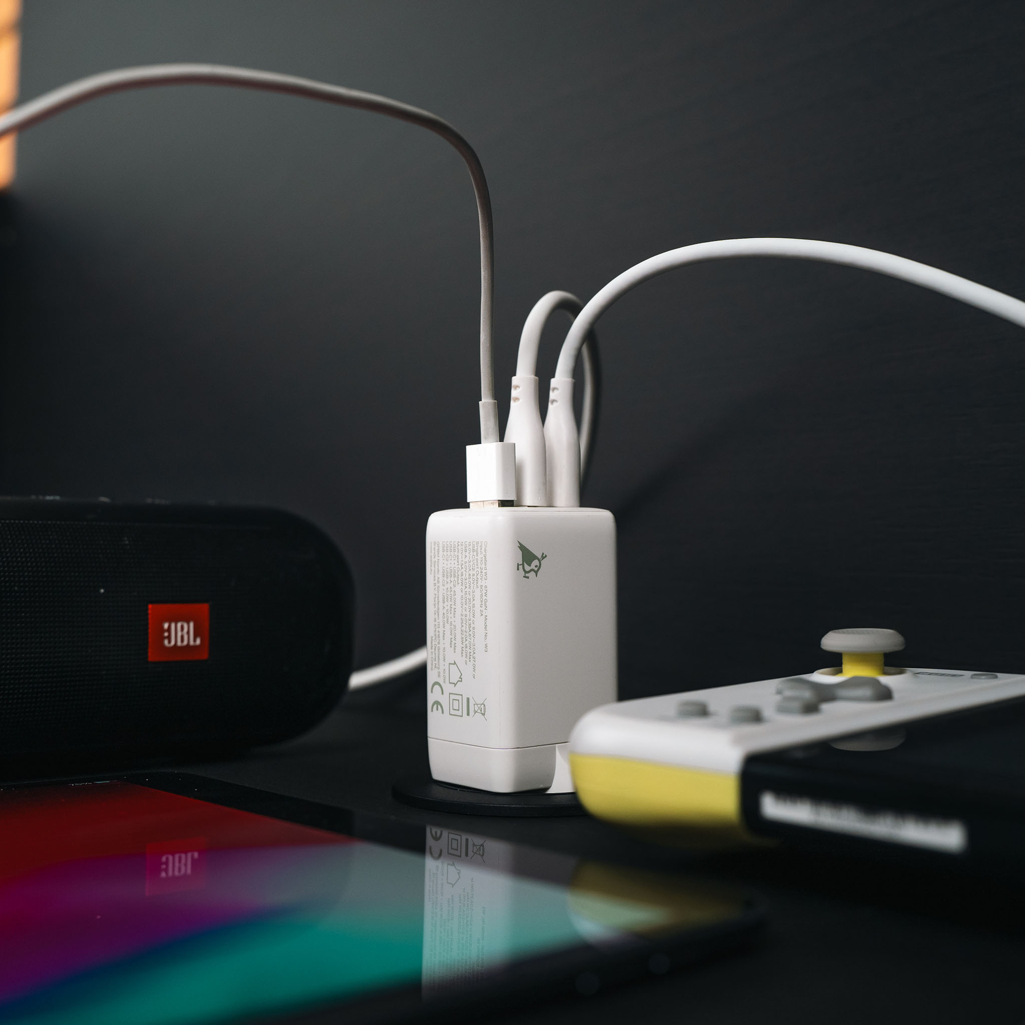 aqiila-chargebird-w4-120w-gan-ladeger-t-3-port image 3