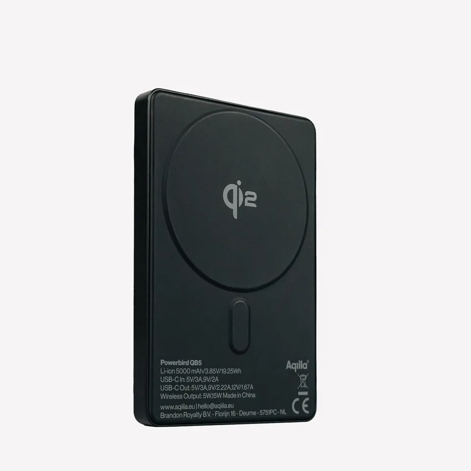 aqiila-qb5-qi2-powerbank-5-000-mah-magsafe image 1